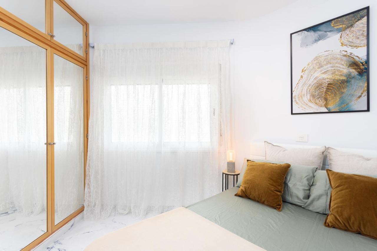Cozy 1St Sea Line Apartment In The Quiet Area Los Cristianos  Dış mekan fotoğraf